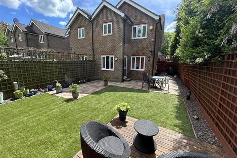 5 Bridgelands Close, Beckenham, BR3 1JU
