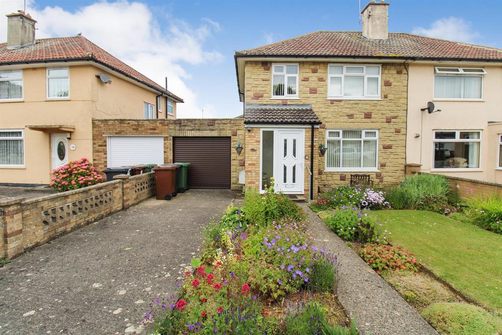 Clydesdale Road, Corby NN17 3 bed semidetached house for sale £199,950