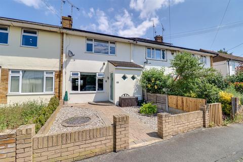 2 bedroom terraced house for sale, Mornington Road, Canvey Island SS8