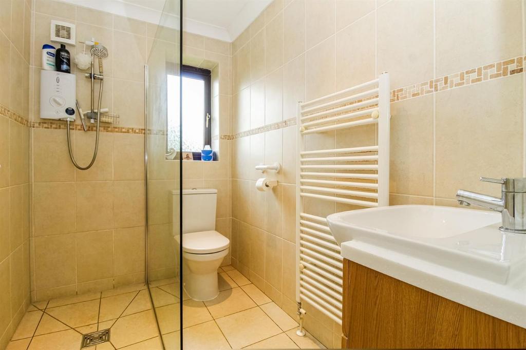 En suite shower room