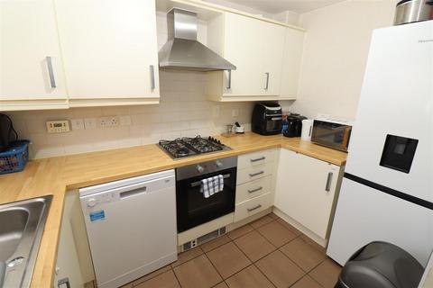 2 bedroom terraced house for sale, Regency Court, Rushden NN10