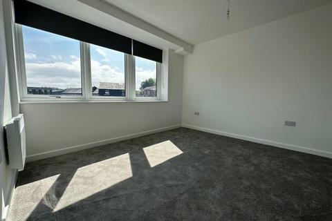 1 bedroom flat to rent, Silk House, SK11 7QW