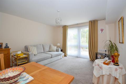 2 bedroom ground floor flat for sale, Whinn Dale, Cecily Close, Normanton WF6