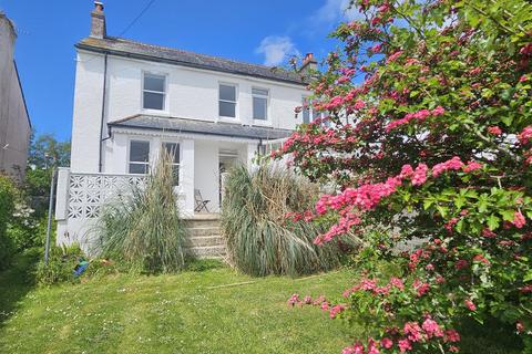 4 bedroom semi-detached house for sale, Vicarage Road, Tywardreath