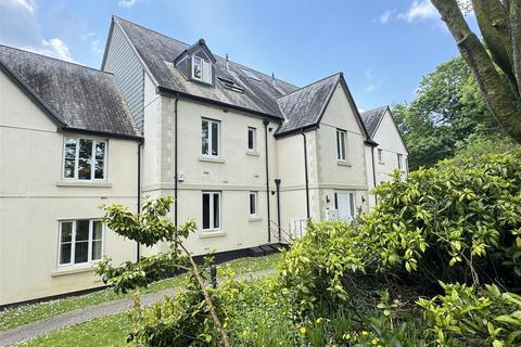 9 Doublegates, St Austell, PL25 5EG