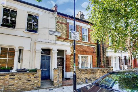 2 bedroom apartment to rent, Thorparch Road, Vauxhall