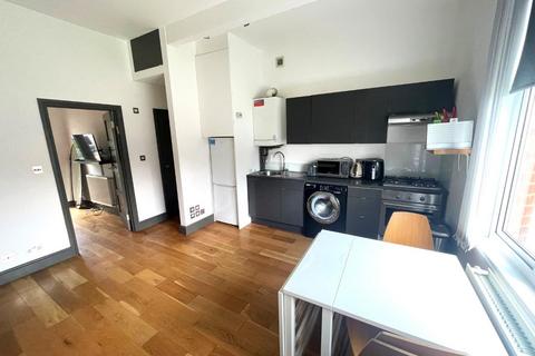 1 bedroom flat to rent, Hale Lane, Mill Hill, NW7