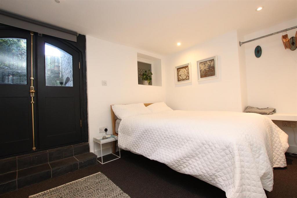 Bedroom area.JPG
