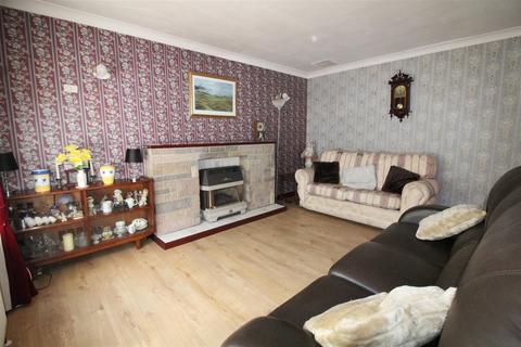 3 bedroom semi-detached bungalow for sale, Kilpin Hill Lane, Dewsbury