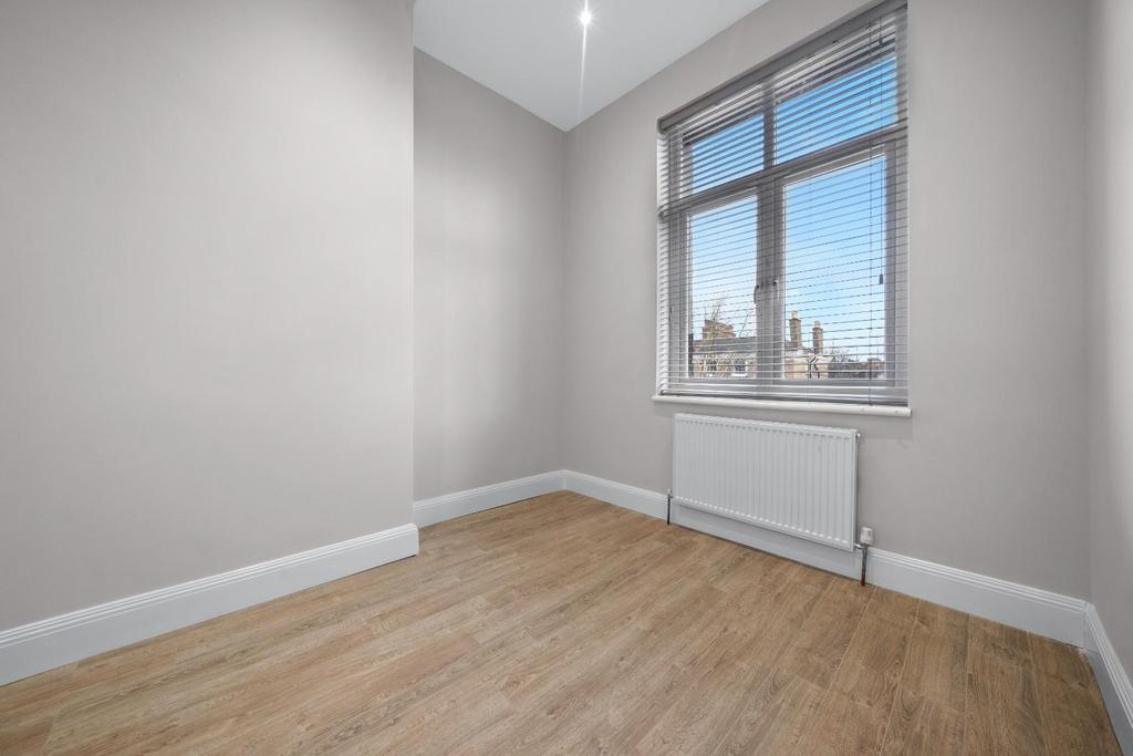 Bedroom #1