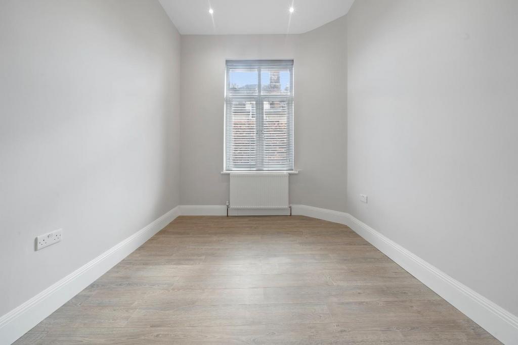 Bedroom #2