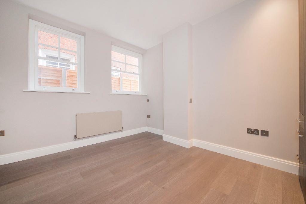 Flat-A2-LHR-bedroom-2.jpg