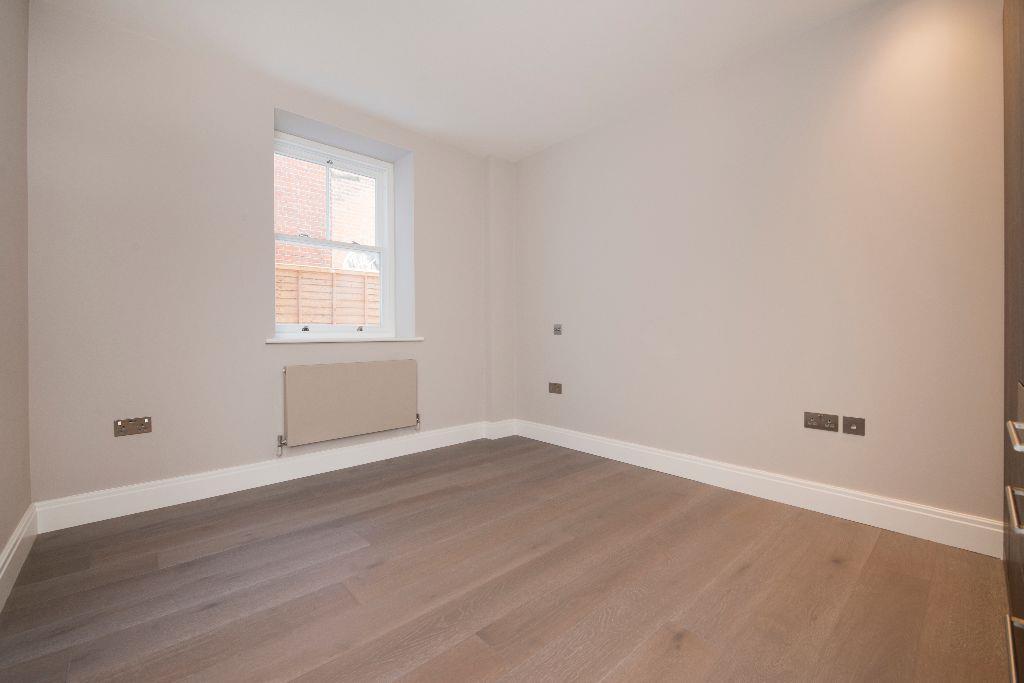 Flat-A2-LHR-bedroom-3.jpg