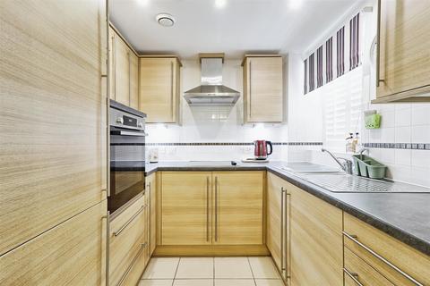 1 bedroom flat for sale, Bailey Court, New Writtle Street, Chelmsford