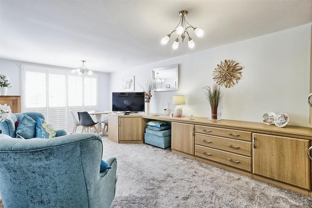  mg 4215 6 7 easyhdr-interior3.jpg