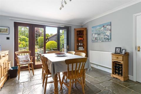 4 bedroom end of terrace house for sale, High Road, North Weald, Epping, Essex, CM16