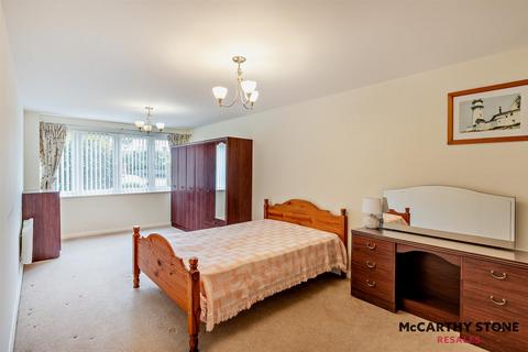 2 bedroom apartment for sale, Hanna Court, Wilmslow Road, Handforth, Wilmslow
