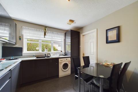 98 Allison Crescent, Perth, PH1 2UN