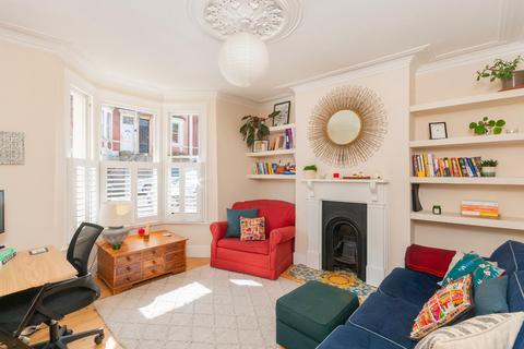 24 Cotswold Road, Bristol, BS3 4NT