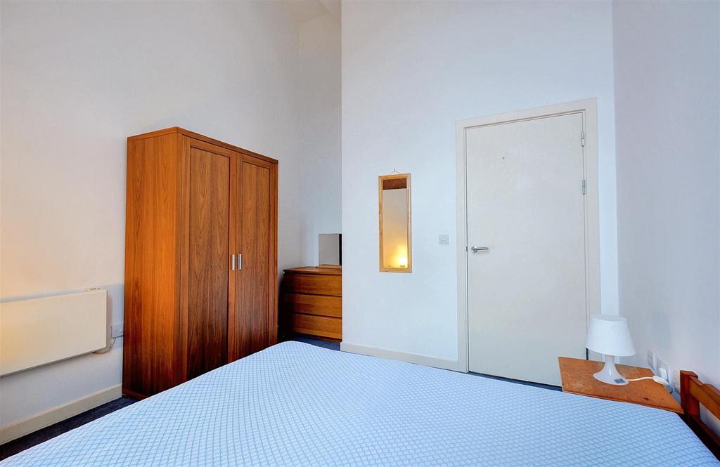 Bedroom 2.jpeg
