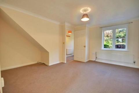 3 bedroom link detached house to rent, Campbell Close, Towcester