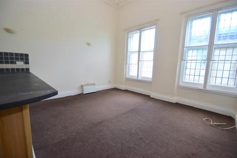 1 bedroom flat to rent, High Street East, Wallsend, NE28