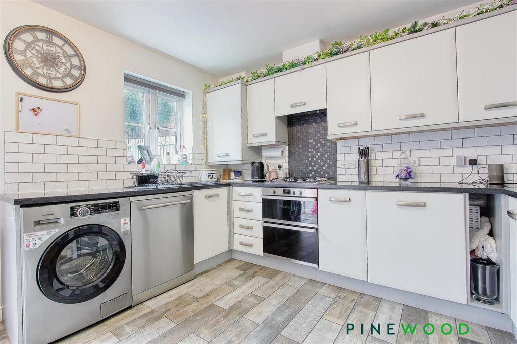 Kitchen diner