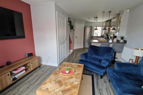 2 bedroom terraced house for sale, Adlington Close, Hampton Gardens, Peterborough