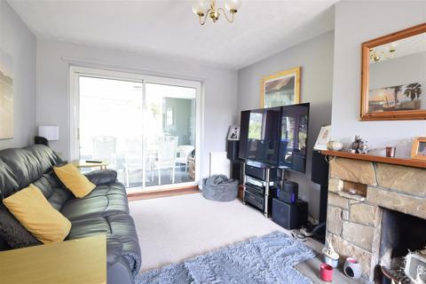 3 bedroom house to rent, Netherfield Hill, Battle
