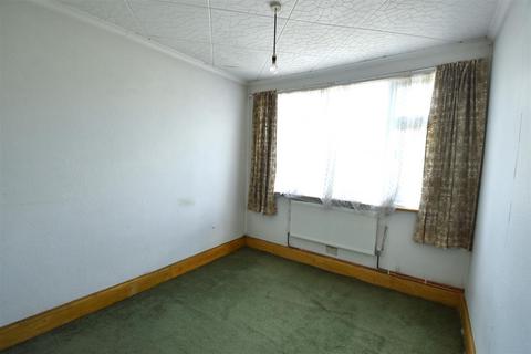 21 Bowford Avenue, Bexleyheath, DA7 4ST