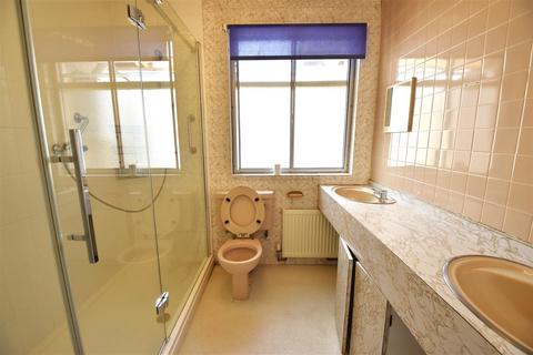 21 Bowford Avenue, Bexleyheath, DA7 4ST