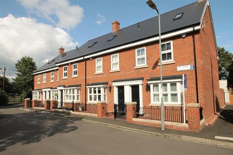 3 bedroom terraced house to rent, Marmaduke Place, Norton, TS20 1FF