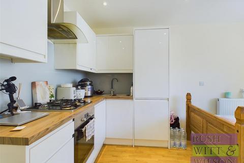 1 bedroom flat for sale, Silchester Road, St. Leonards-On-Sea