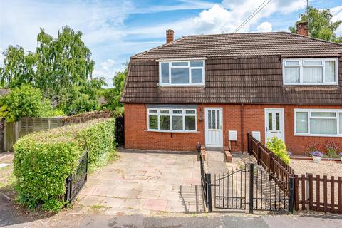 11 Honeybourne Crescent, Wombourne, Wolverhampton, WV5 0EP