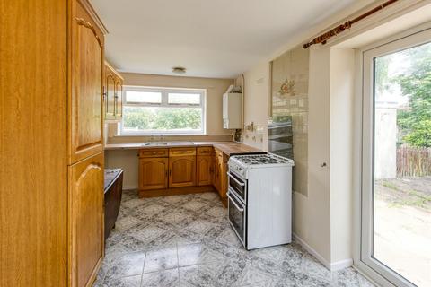 11 Honeybourne Crescent, Wombourne, Wolverhampton, WV5 0EP