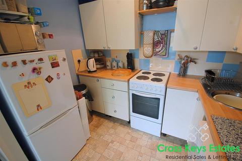 Flat 4, 97 Stuart Road, Plymouth, PL1 5LP