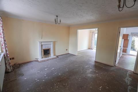 3 bedroom detached house for sale, 20 Middlegate Court, Cowbridge, Vale of Glamorgan, CF71 7EF