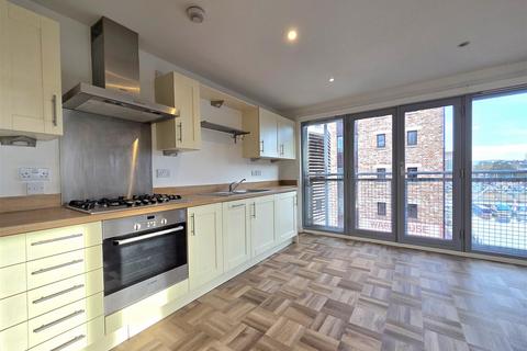 2 bedroom apartment for sale, Merchants Quay, Gloucester Docks