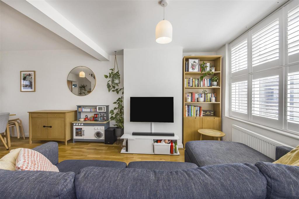 36 Byron Road -003.jpg