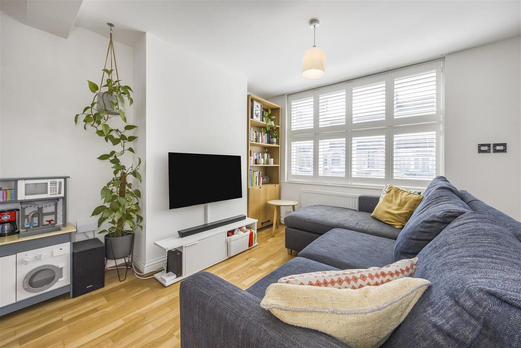 36 Byron Road -006.jpg