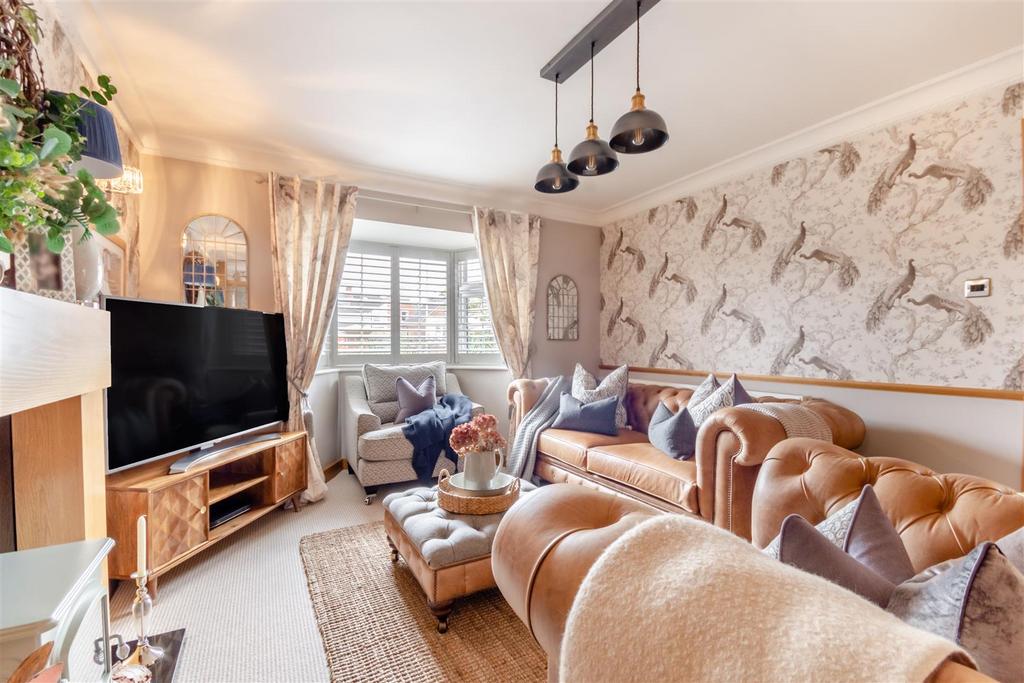 8604901-interior17.jpg