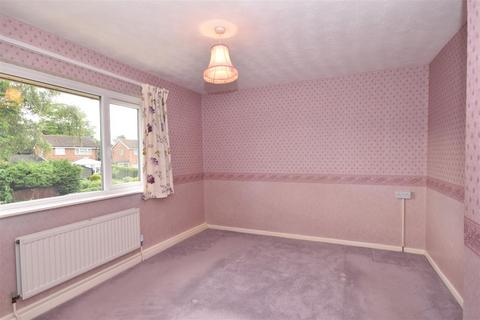 3 bedroom semi-detached house for sale, Parkes Close, Coddington, Newark