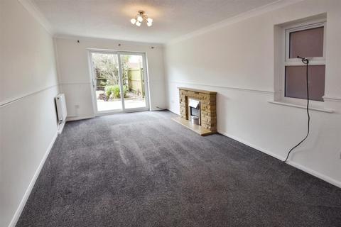 4 bedroom detached house to rent, Charlock Drive, Stamford