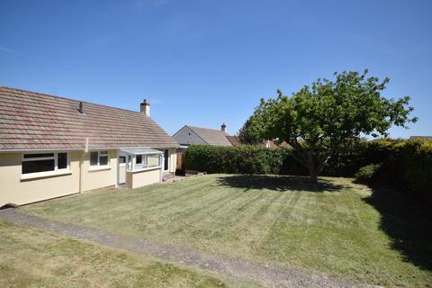 3 bedroom bungalow to rent, Highfield, Northam, Bideford