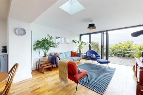 23 Eldon Terrace, Bristol, BS3 4NZ
