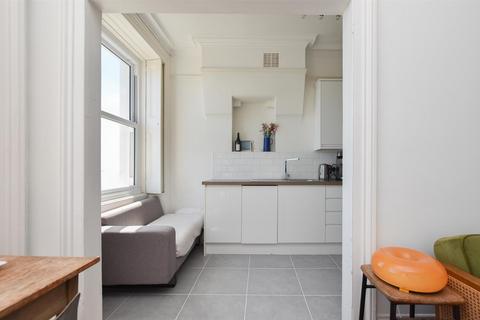 1 bedroom flat to rent, Marina, St. Leonards-On-Sea TN38