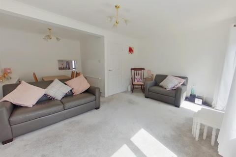 11 Bramham Moor, Fareham, PO14 3RU