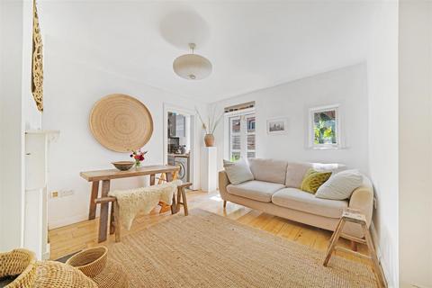 105 Richmond Road, South Tottenham, London, N15 6QA