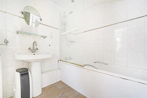 105 Richmond Road, South Tottenham, London, N15 6QA