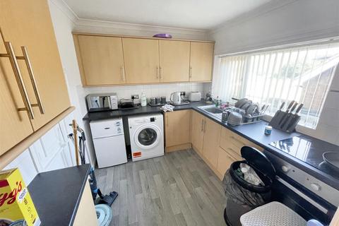 8 bedroom flat for sale, Winston Drive, Middlesbrough TS6